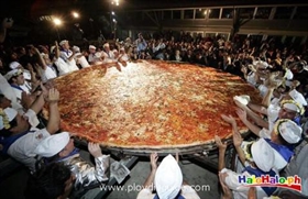  Най-дългата торта и най-голямата пица за пловдивските деца на 1 юни 