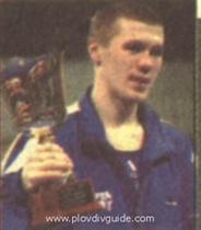 Ein Botev Plovdiv-Boxer gewann den Pokal vom Strandshata-Boxturnier